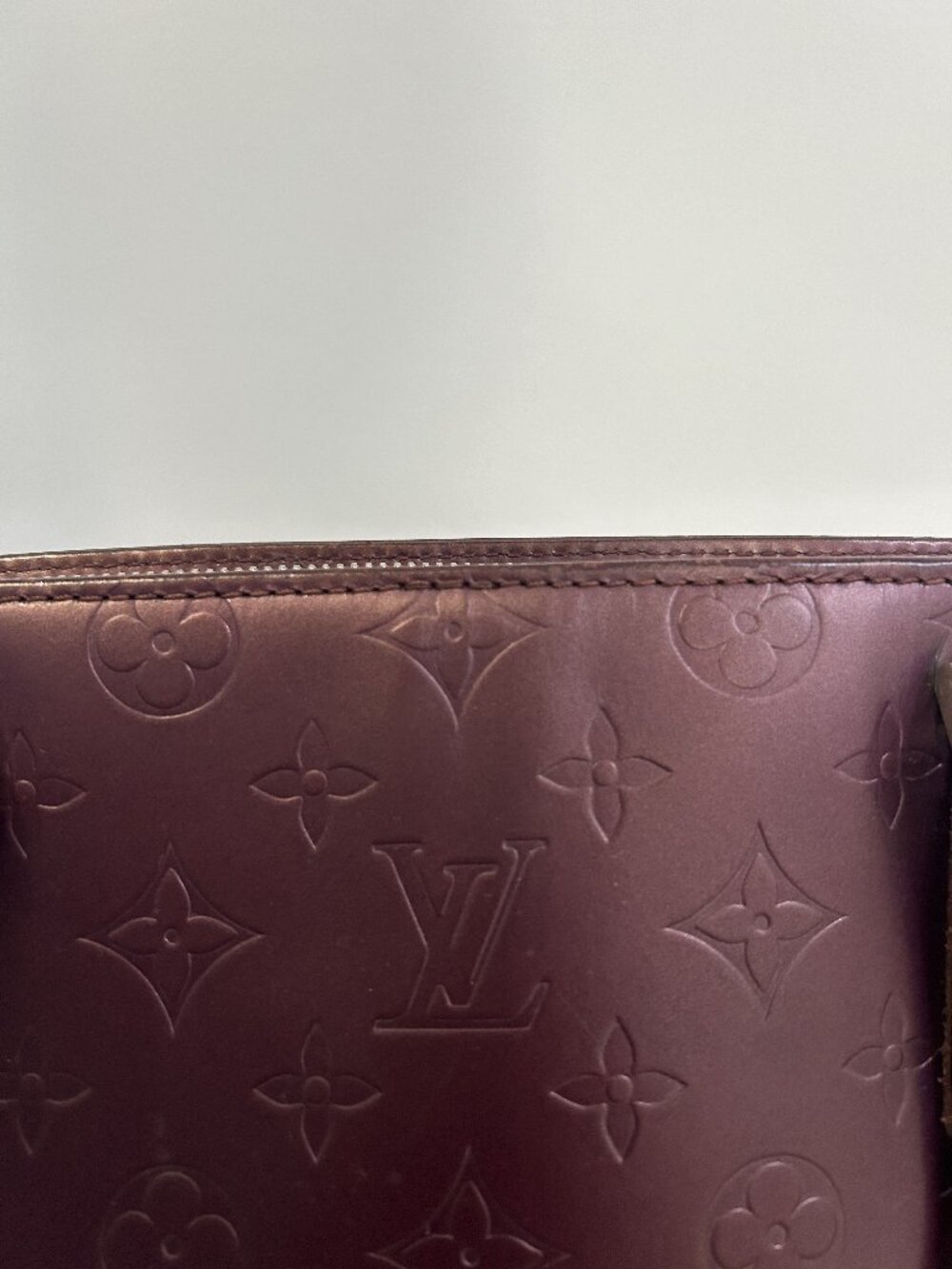 Louis Vuitton Monogram Vernis Houston Tote Burgundy - Picture 6 of 13